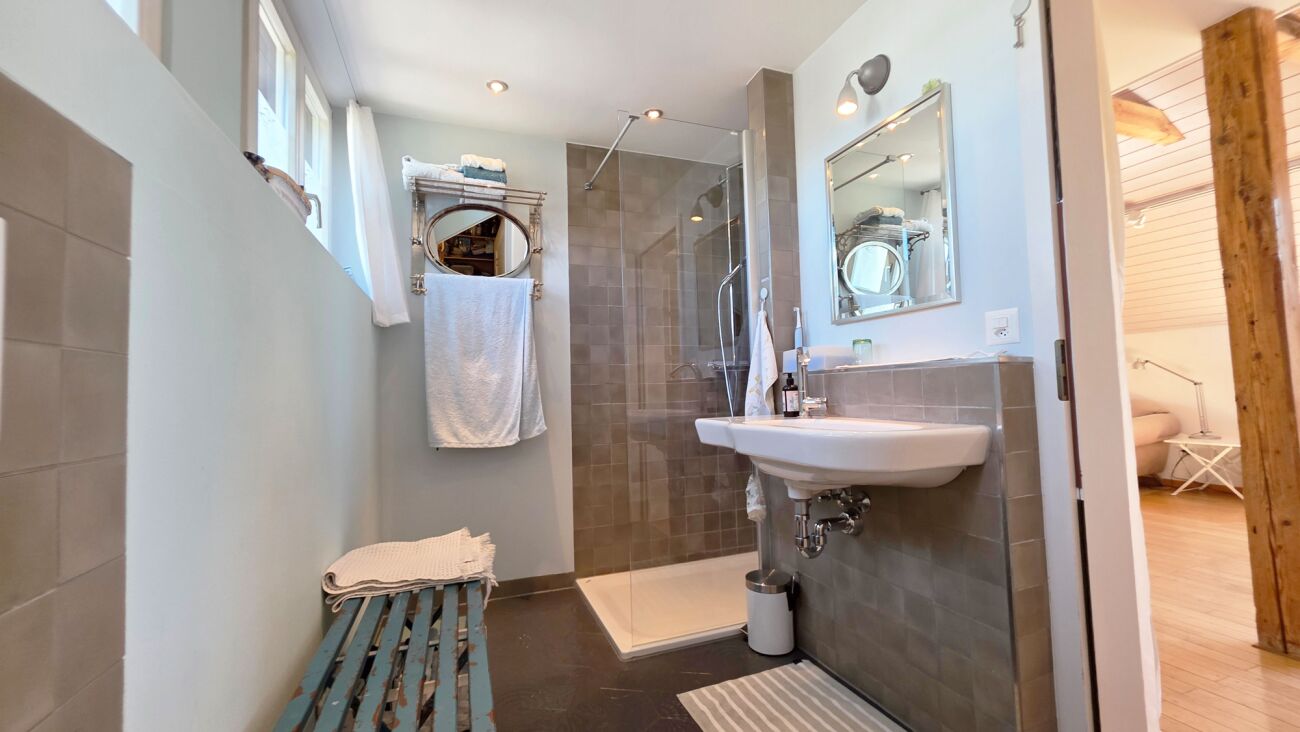 Nasszelle mit Dusche